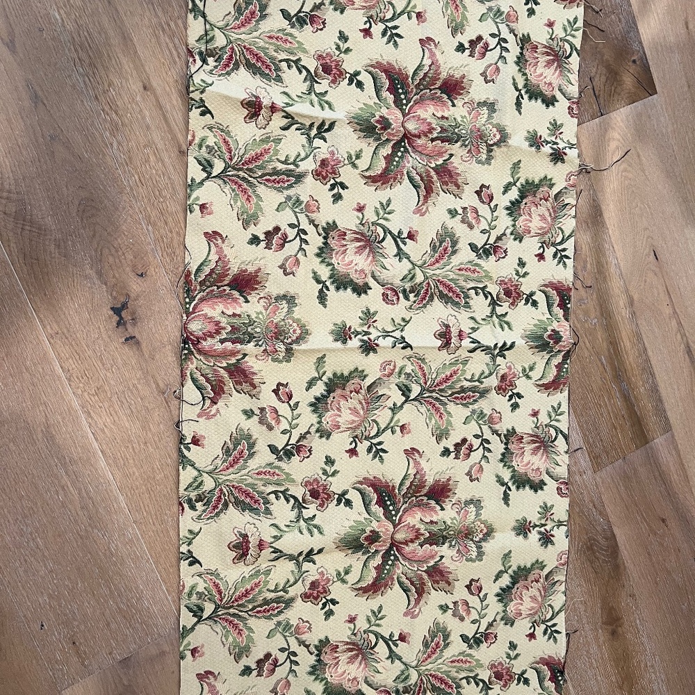 Tapestry fabric